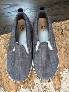 Gap toddler slip on sneakers